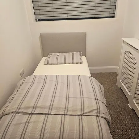 招待所 Modern One-bed In Tulla